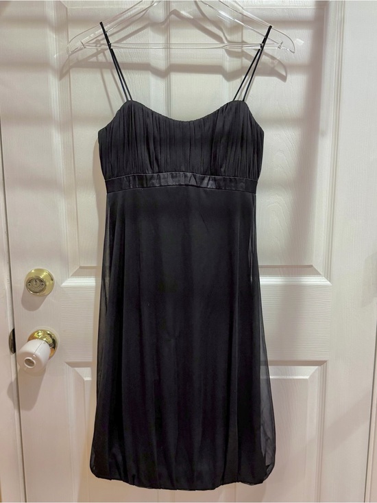 De Laru Dresses & Skirts - Vintage Y2K Bubble Hem Mini Dress